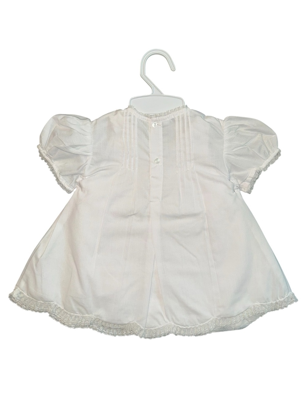 Feltman Brothers Girls size 3 months Hand-Embroidered White Baby Dress NWT - Picture 2 of 8